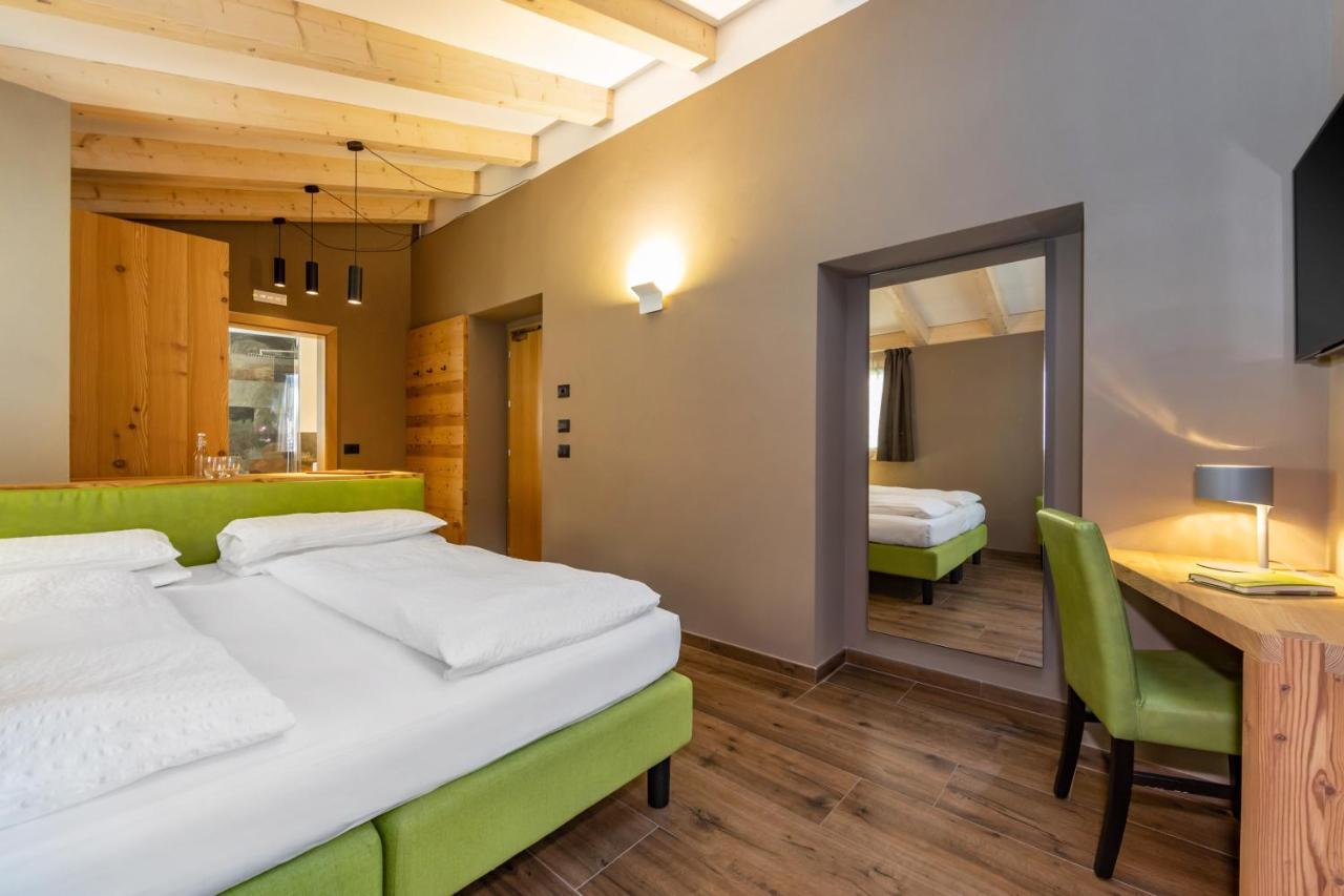 Hotel Vittoria - Ricarica L'Anima Dimaro Εξωτερικό φωτογραφία