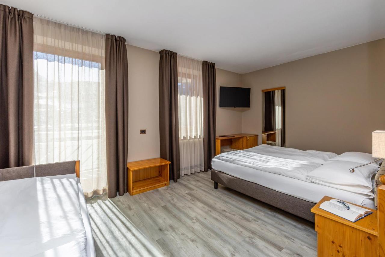 Hotel Vittoria - Ricarica L'Anima Dimaro Εξωτερικό φωτογραφία