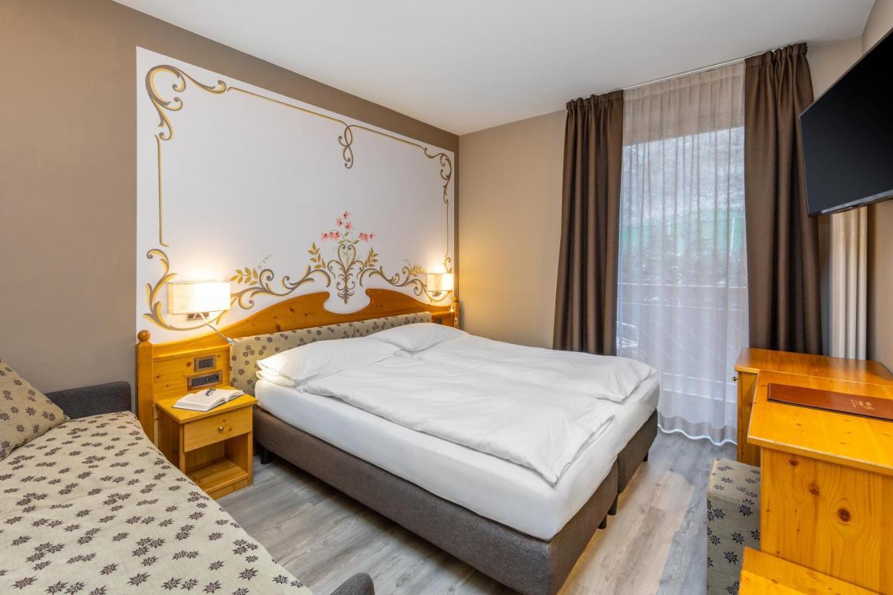 Hotel Vittoria - Ricarica L'Anima Dimaro Εξωτερικό φωτογραφία