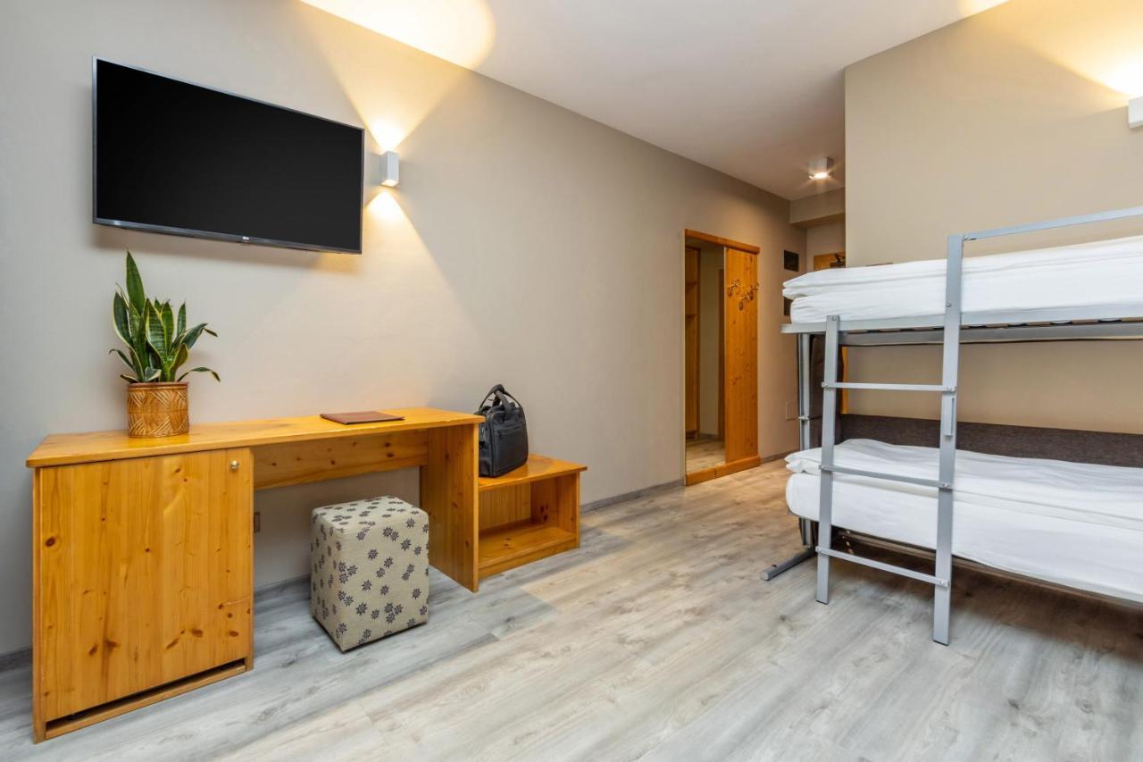 Hotel Vittoria - Ricarica L'Anima Dimaro Εξωτερικό φωτογραφία