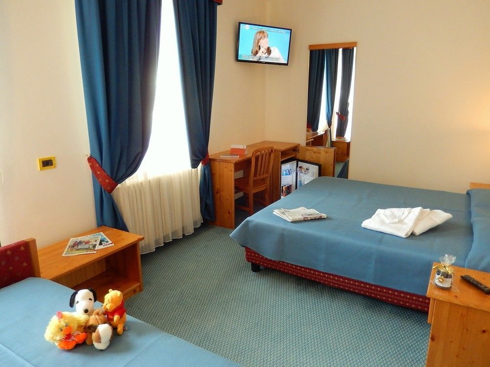 Hotel Vittoria - Ricarica L'Anima Dimaro Εξωτερικό φωτογραφία