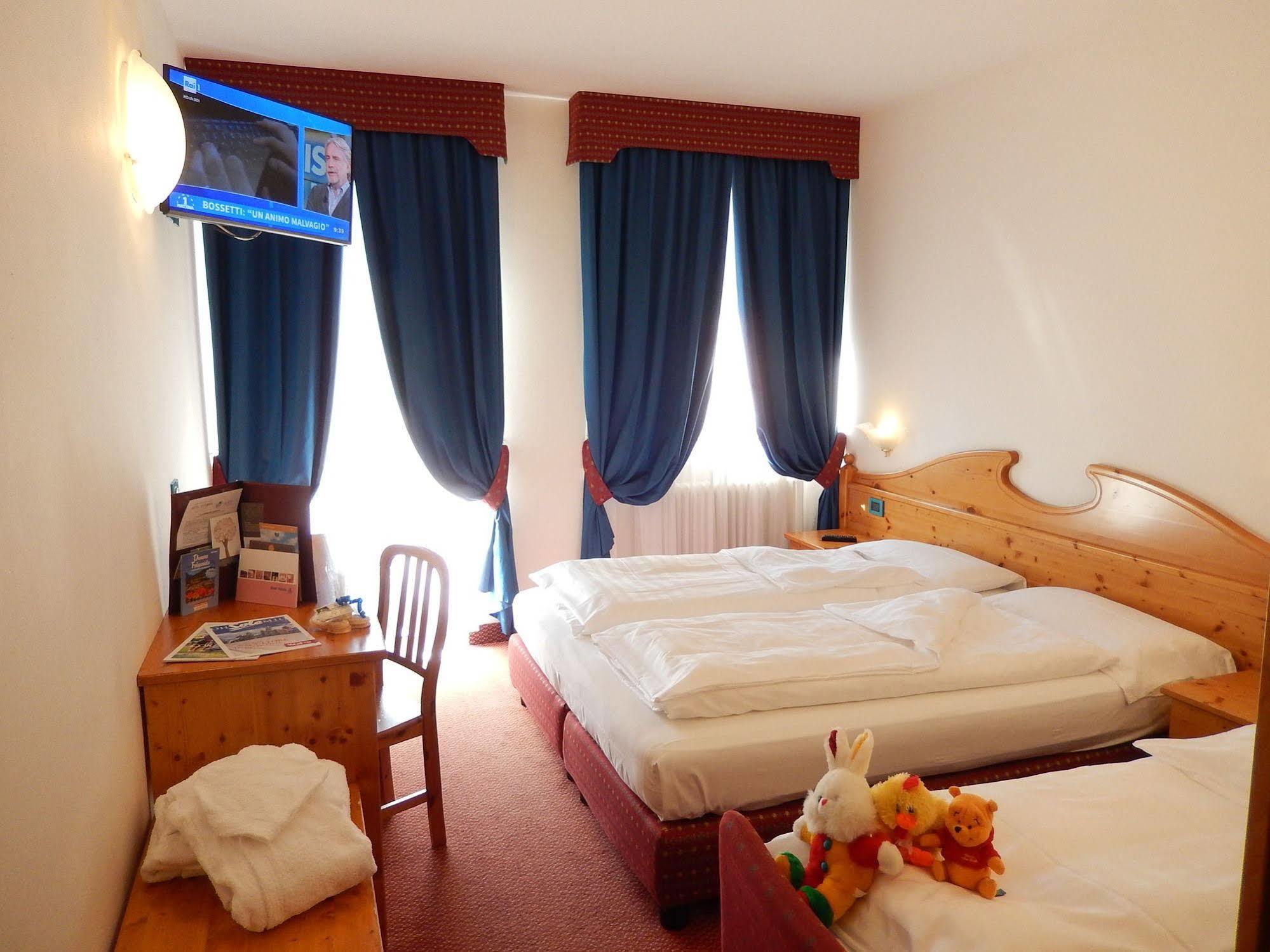 Hotel Vittoria - Ricarica L'Anima Dimaro Εξωτερικό φωτογραφία